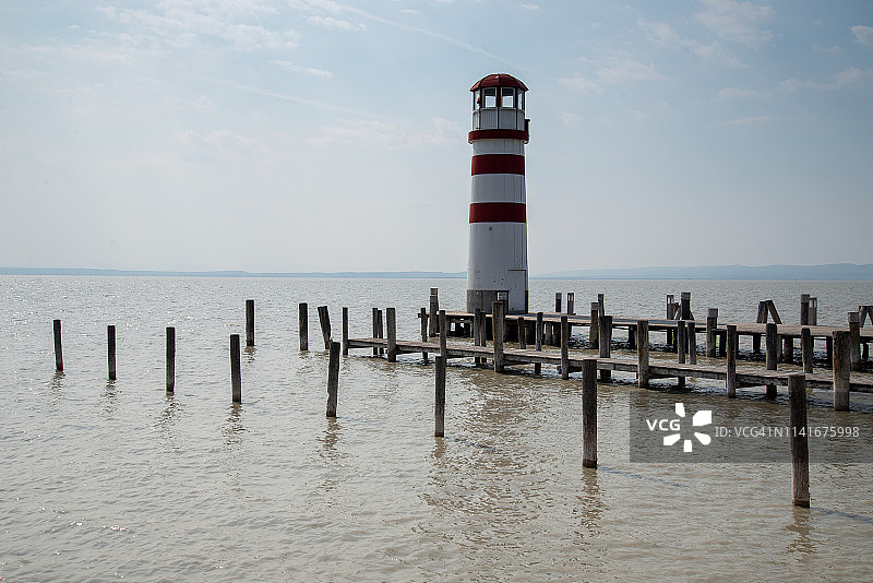 奥地利Neusiedl湖的灯塔图片素材