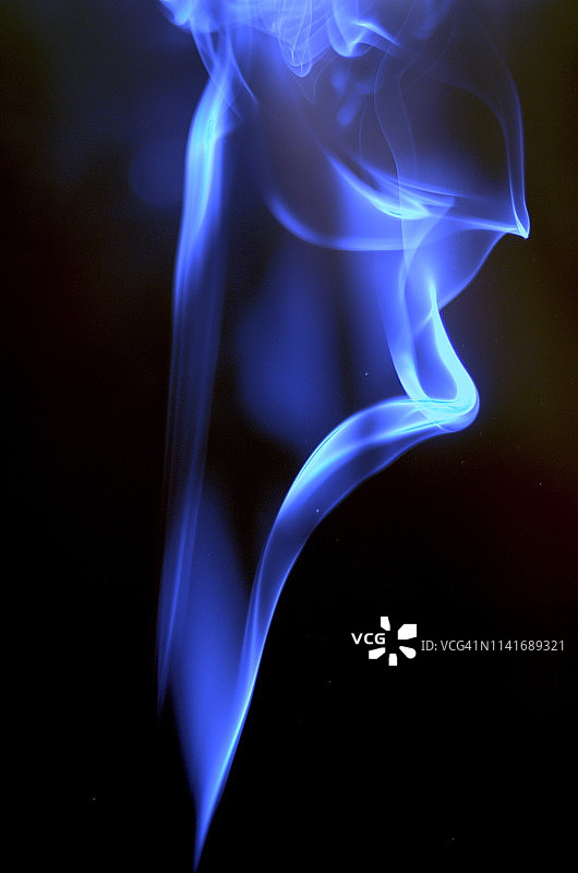 蓝色烟雾抽象设计图片素材