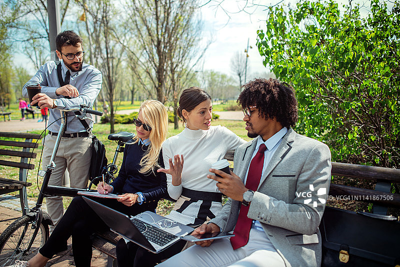 商务人士咖啡休息时间图片素材