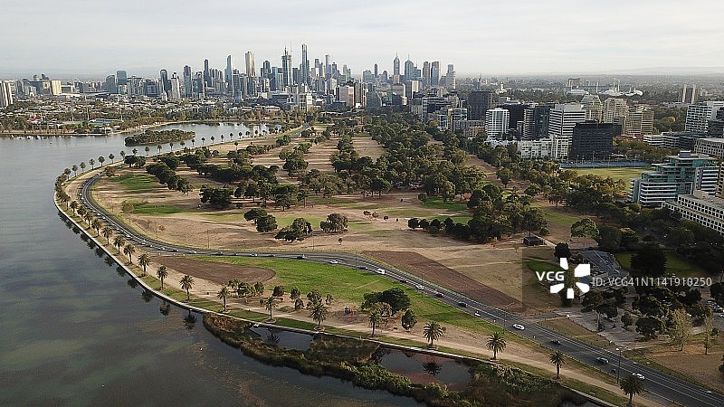 秋季的阿尔伯特公园湖图片素材