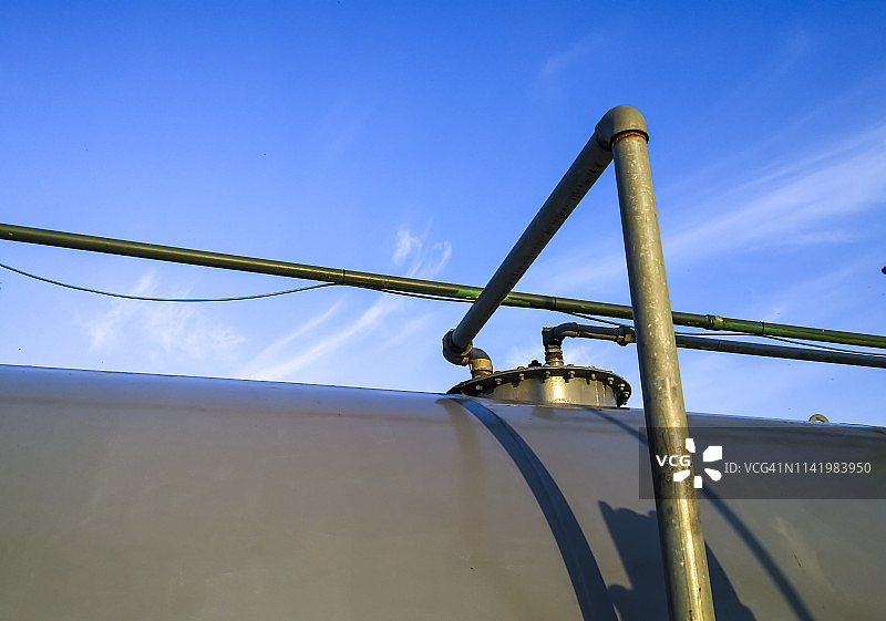 加油站的燃油泵特写图片素材