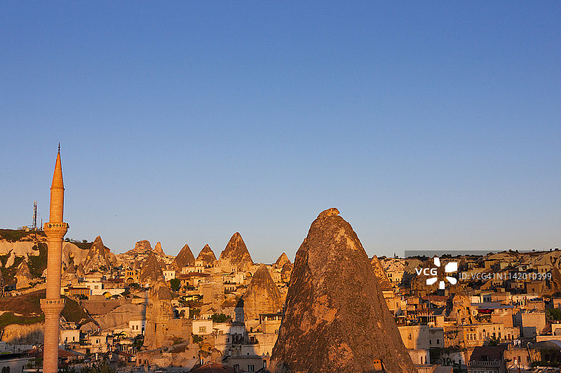 土耳其卡帕多西亚乌奇萨要塞城镇风光图片素材