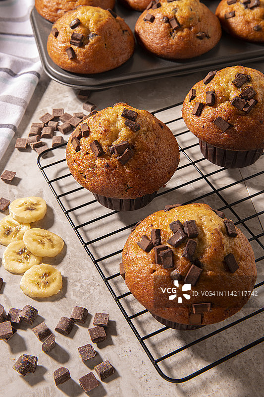巧克力碎片香蕉玛芬蛋糕图片素材