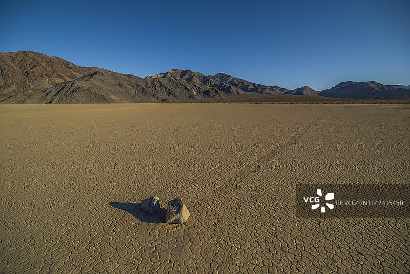 死亡谷的赛道旱湖图片素材