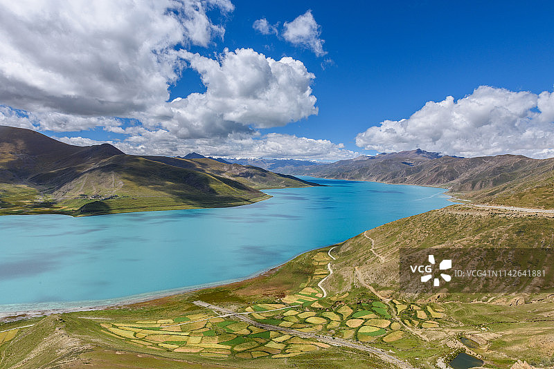 中国西藏羊卓雍措三大圣湖图片素材