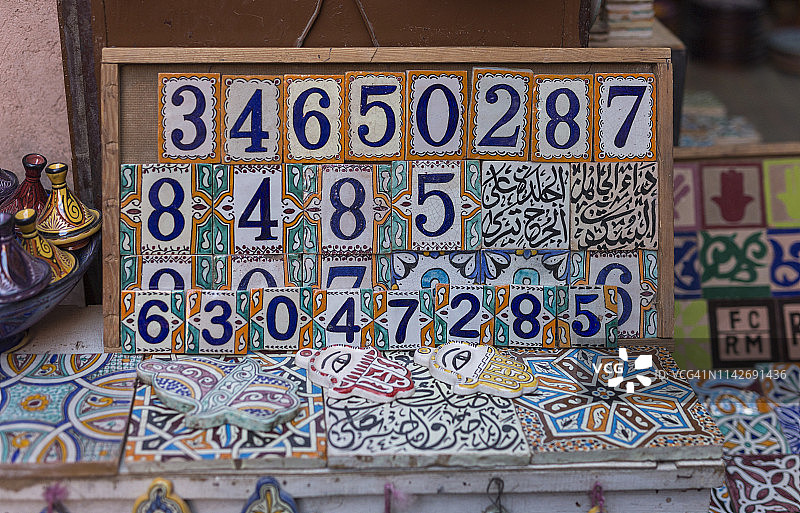 摩洛哥陶瓷纪念品（马拉喀什）图片素材