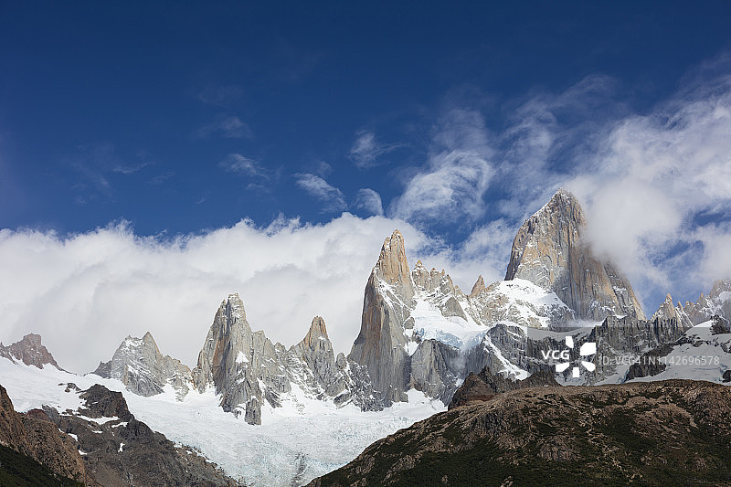 阿根廷巴塔哥尼亚菲茨罗伊峰图片素材