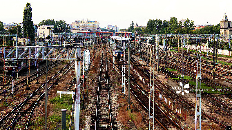 琴斯托霍瓦火车站图片素材