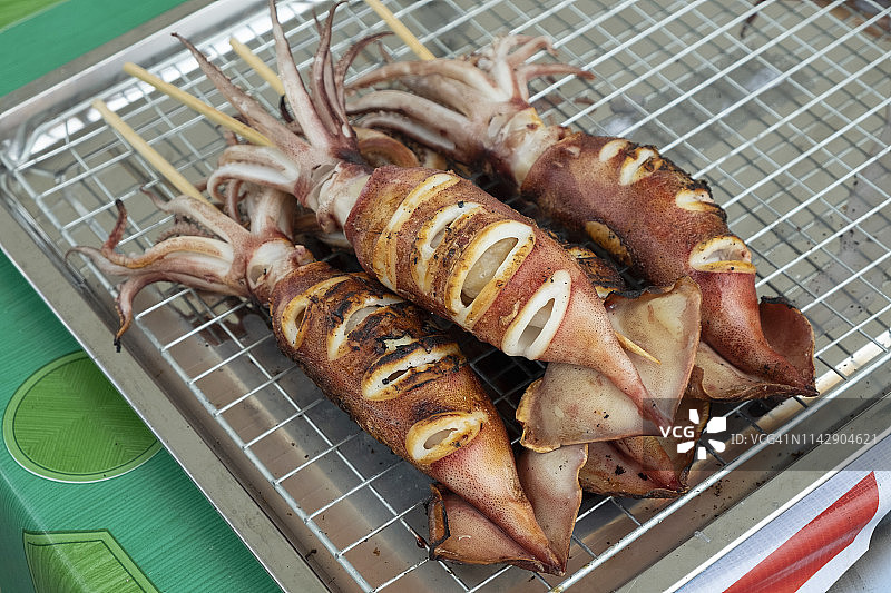 展示中的烤鱿鱼图片素材