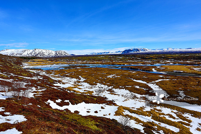 早春冰岛雪景图片素材
