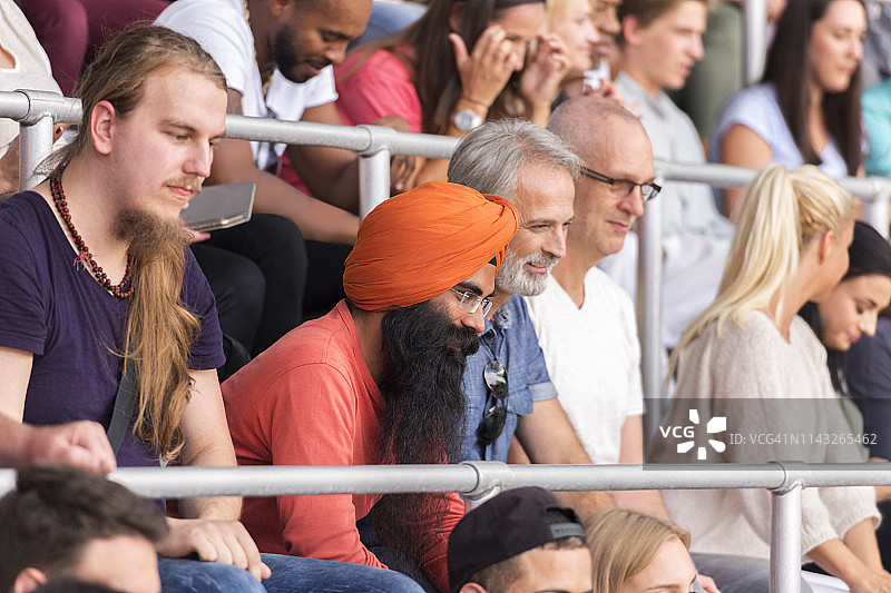 体育场内的观众图片素材