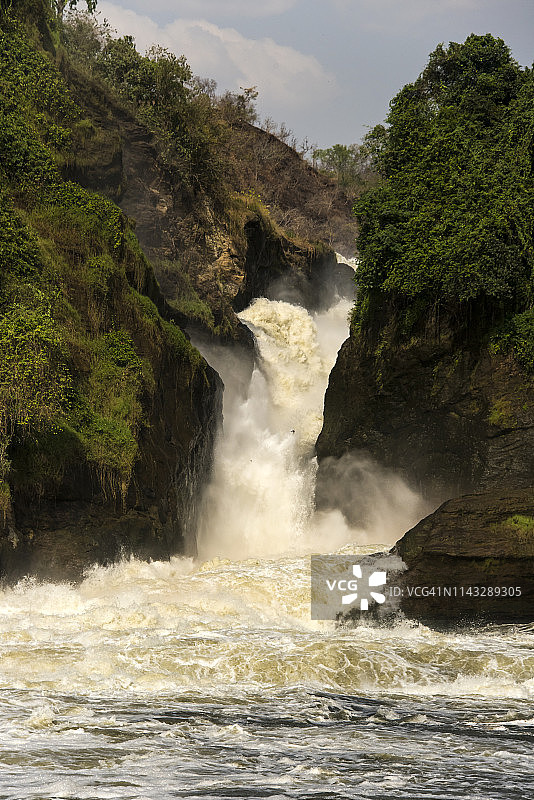 默奇森瀑布国家公园的瀑布图片素材