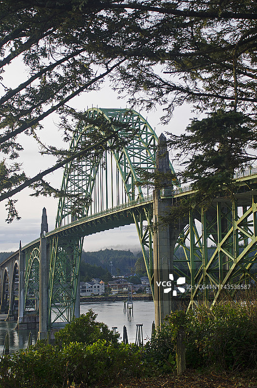 俄勒冈州雅quina湾大桥图片素材