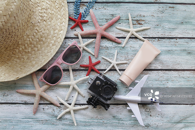 夏季旅行装备图片素材