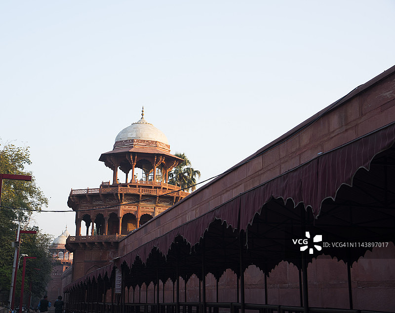 印度阿格拉的泰姬陵晨景图片素材