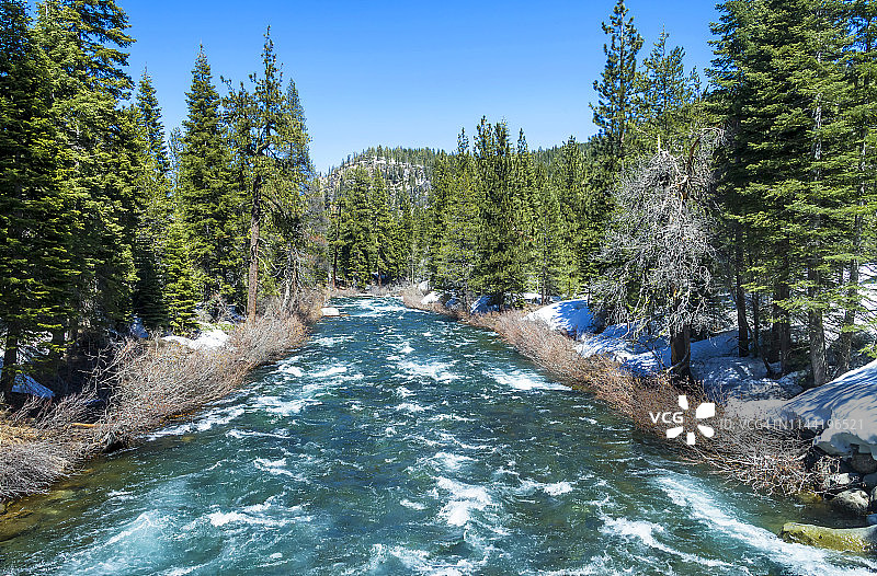 特拉基河步道10图片素材