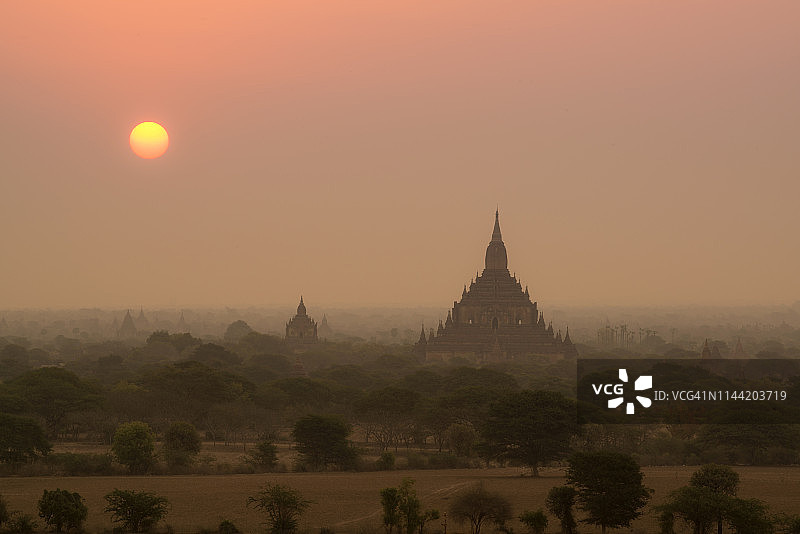 蒲甘日出图片素材