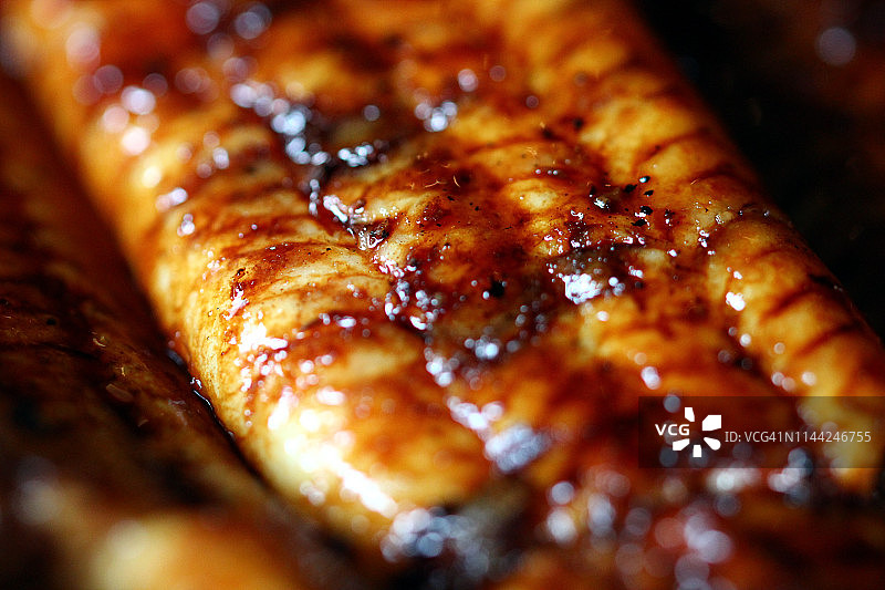 鳗鱼饭特写图片素材