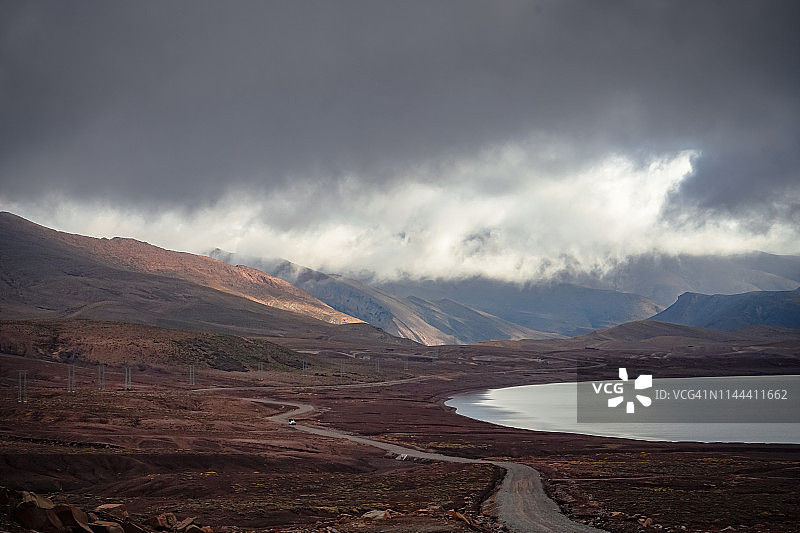 摩洛哥山区风暴自然全景图片素材