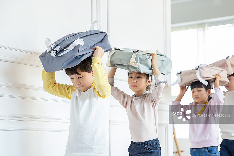 地震疏散教育图片素材