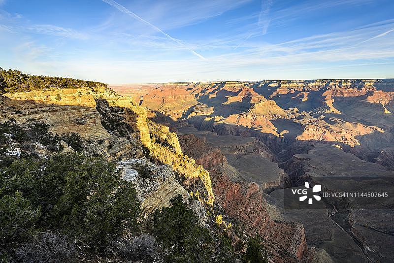 峡谷景观：科罗拉多河大峡谷，从马瑟角观 eroded 岩石景观，美国亚利桑那州大峡谷国家公园南缘图片素材