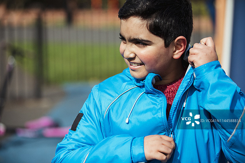 拉开夹克图片素材