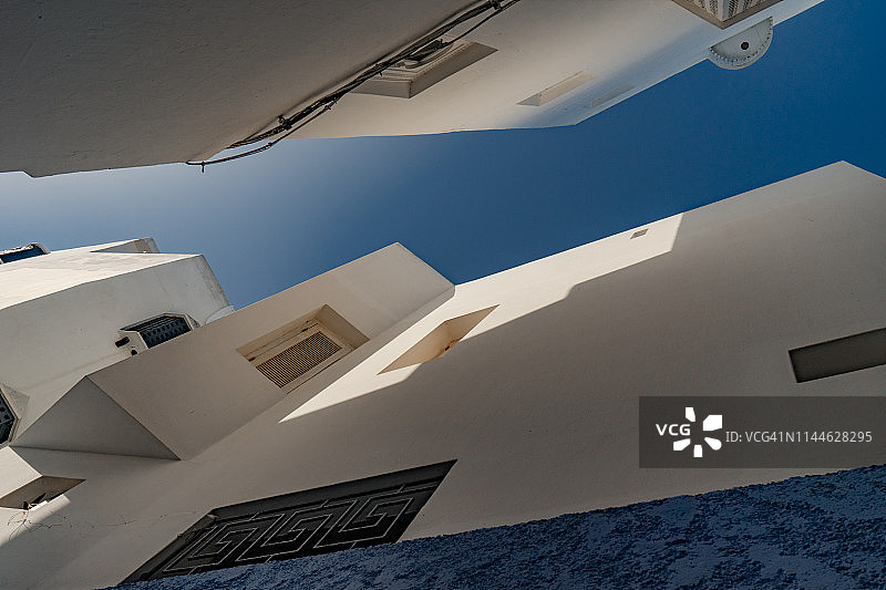 摩洛哥艾西拉的蓝白色建筑背景图片素材