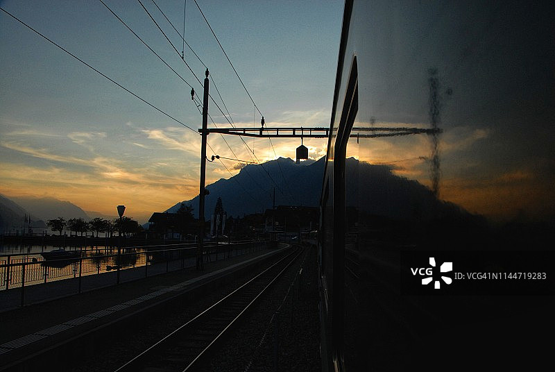 布里恩茨车站图片素材