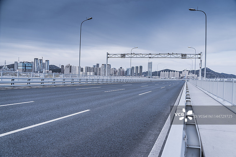 星海湾大桥路图片素材