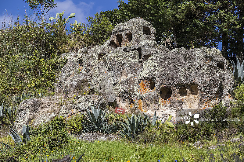 奥图斯科墓地群考古遗址图片素材