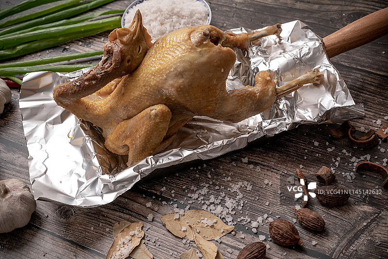 中式盐焗鸡图片素材