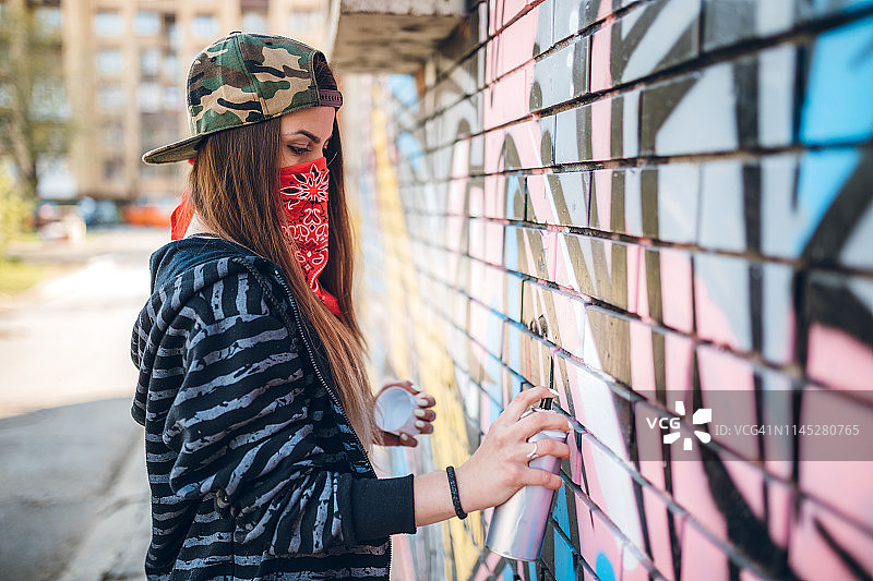 涂鸦艺术家绘画图片素材