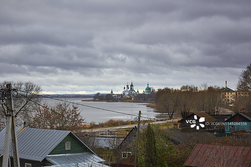 秋季的罗斯托夫克里姆林宫图片素材