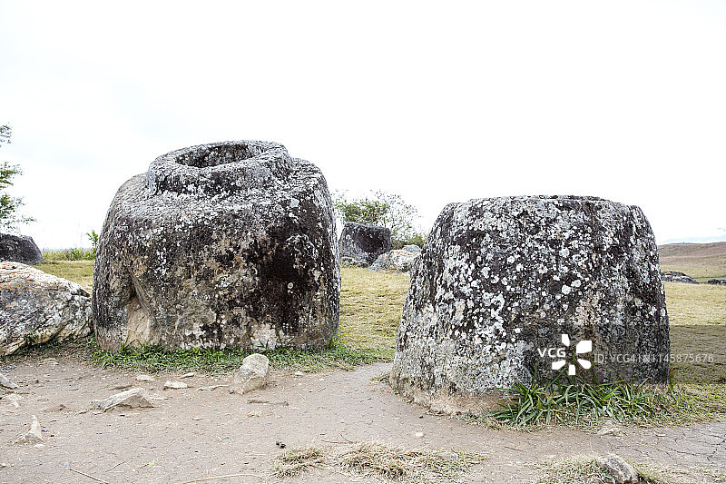 老挝川圹高原石缸平原，丰沙湾附近图片素材