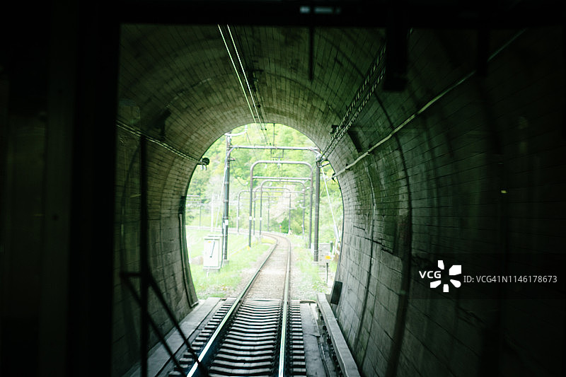 隧道视野图片素材