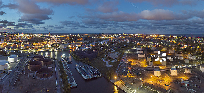 乔治湖运河、密歇根湖、油罐，东芝加哥，印第安纳州图片素材