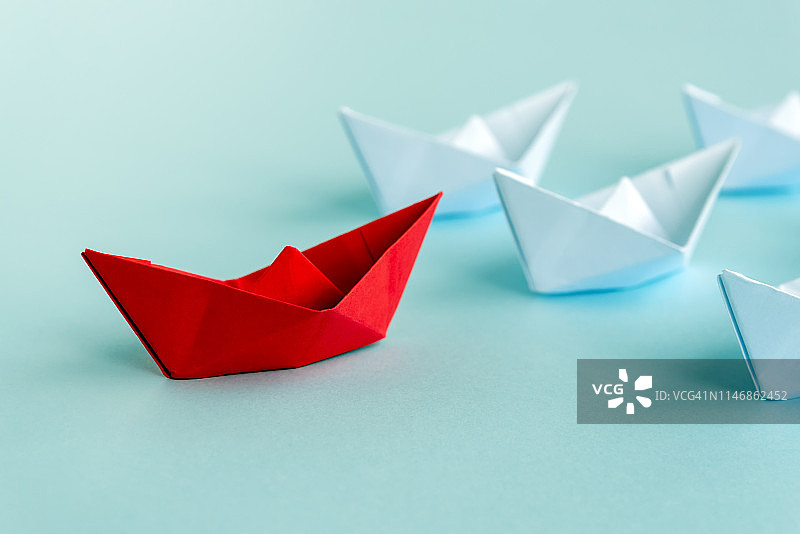 纸船领导力概念图片素材