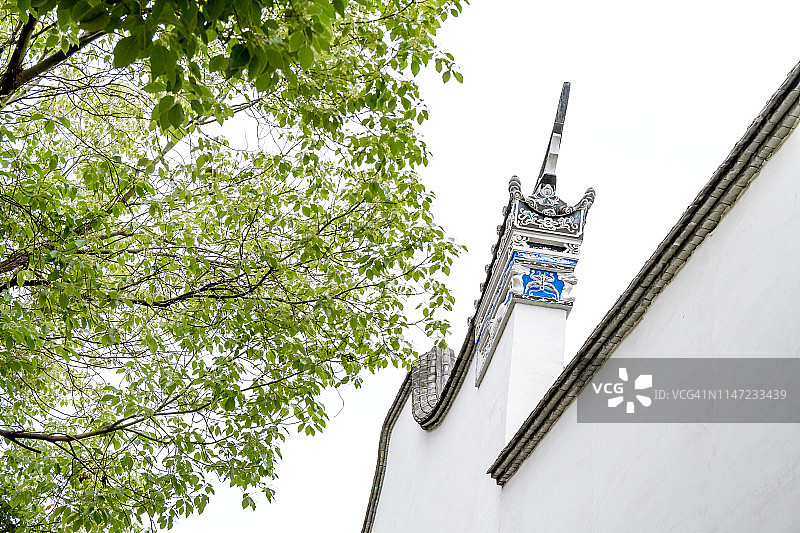 中式古典建筑屋顶线条图片素材