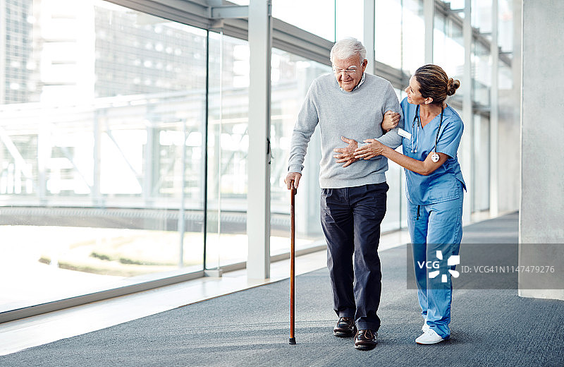 鼓励是第一步图片素材