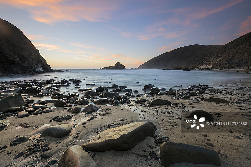 加利福尼亚州大瑟尔的菲佛海滩图片素材