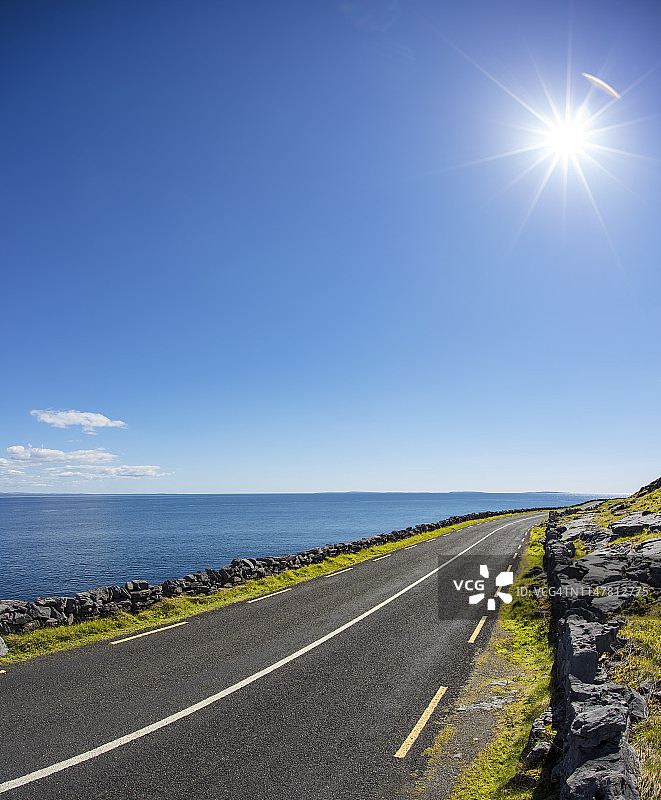 沿海公路：爱尔兰大西洋之路图片素材