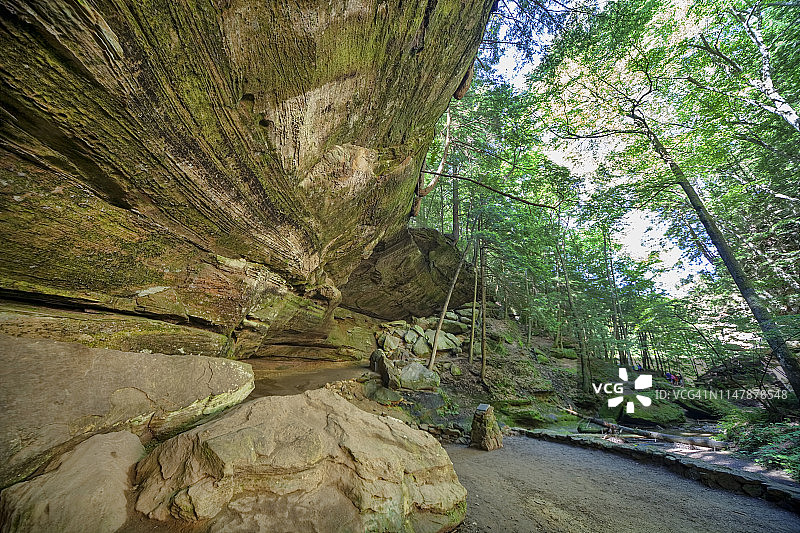 锡达瀑布图片素材