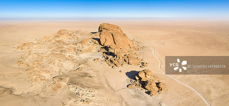 纳米比亚纳米布沙漠的米拉比布斯瓦科普河谷营地图片素材