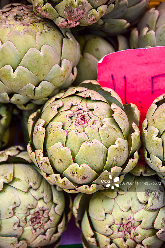 出售中的朝鲜蓟图片素材