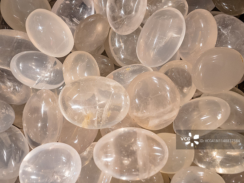 英国伦敦，石英石和矿物图片素材