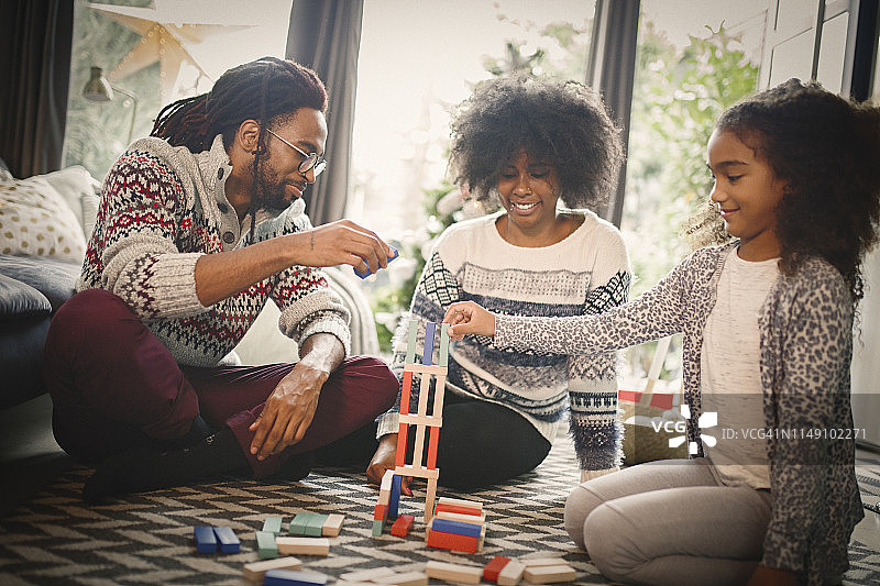 高质量的家庭时光图片素材