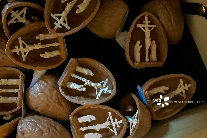 礼品店出售的宗教饰品图片素材