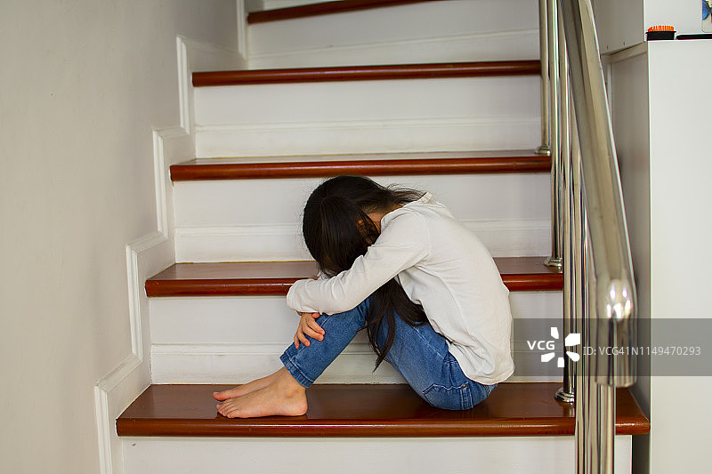 儿童家庭问题图片素材