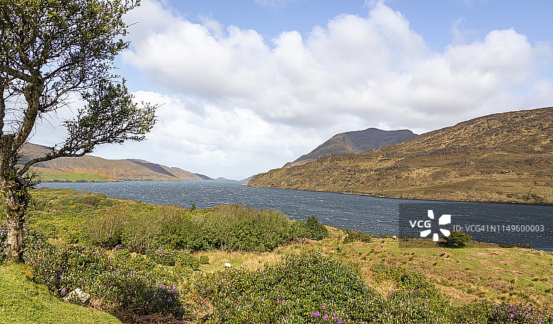 爱尔兰共和国戈尔韦郡Leenaun的基拉里峡湾风光图片素材