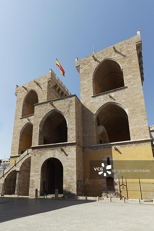 塞拉诺斯塔，中世纪城镇大门，卡梅区，老城区，瓦伦西亚，西班牙图片素材